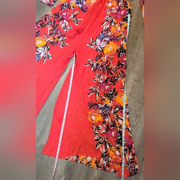 Free People Falling Flowers Jumpsuit Womens M Red Multi Floral Cutout Flowy Boho - Picture 15 of 16